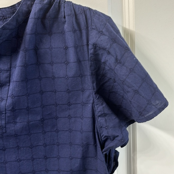 GAP embroidered flutter sleeve popover shirt - Picture 3 of 6